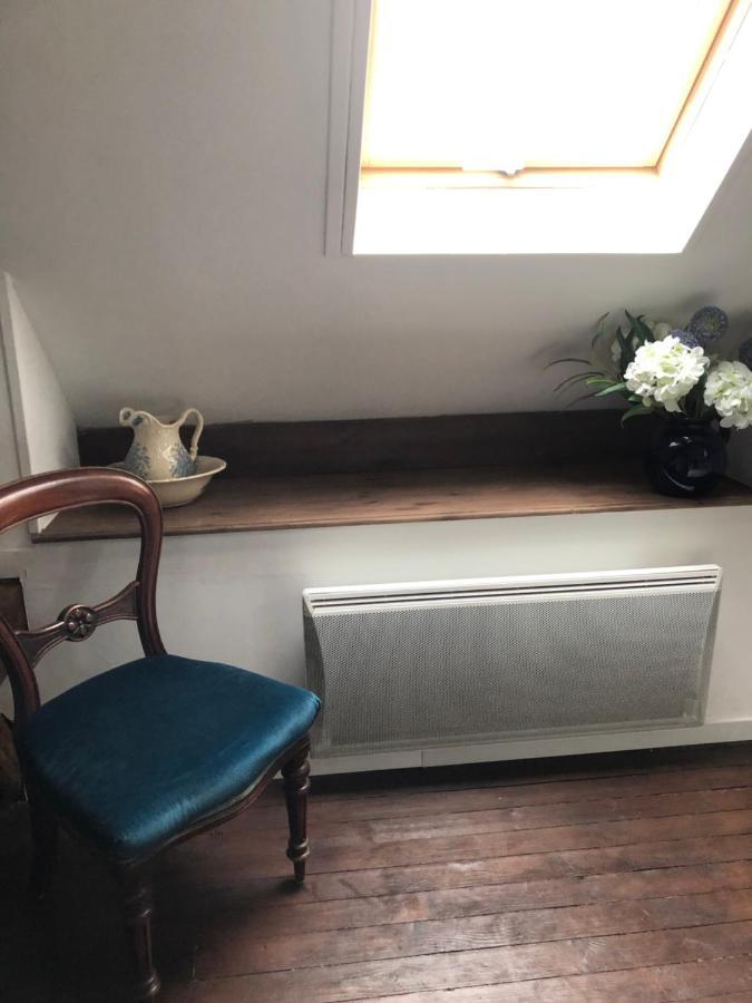 Saint-Martial-d'Albarede Ancien Relais De Poste The Old Post Office B&B 외부 사진