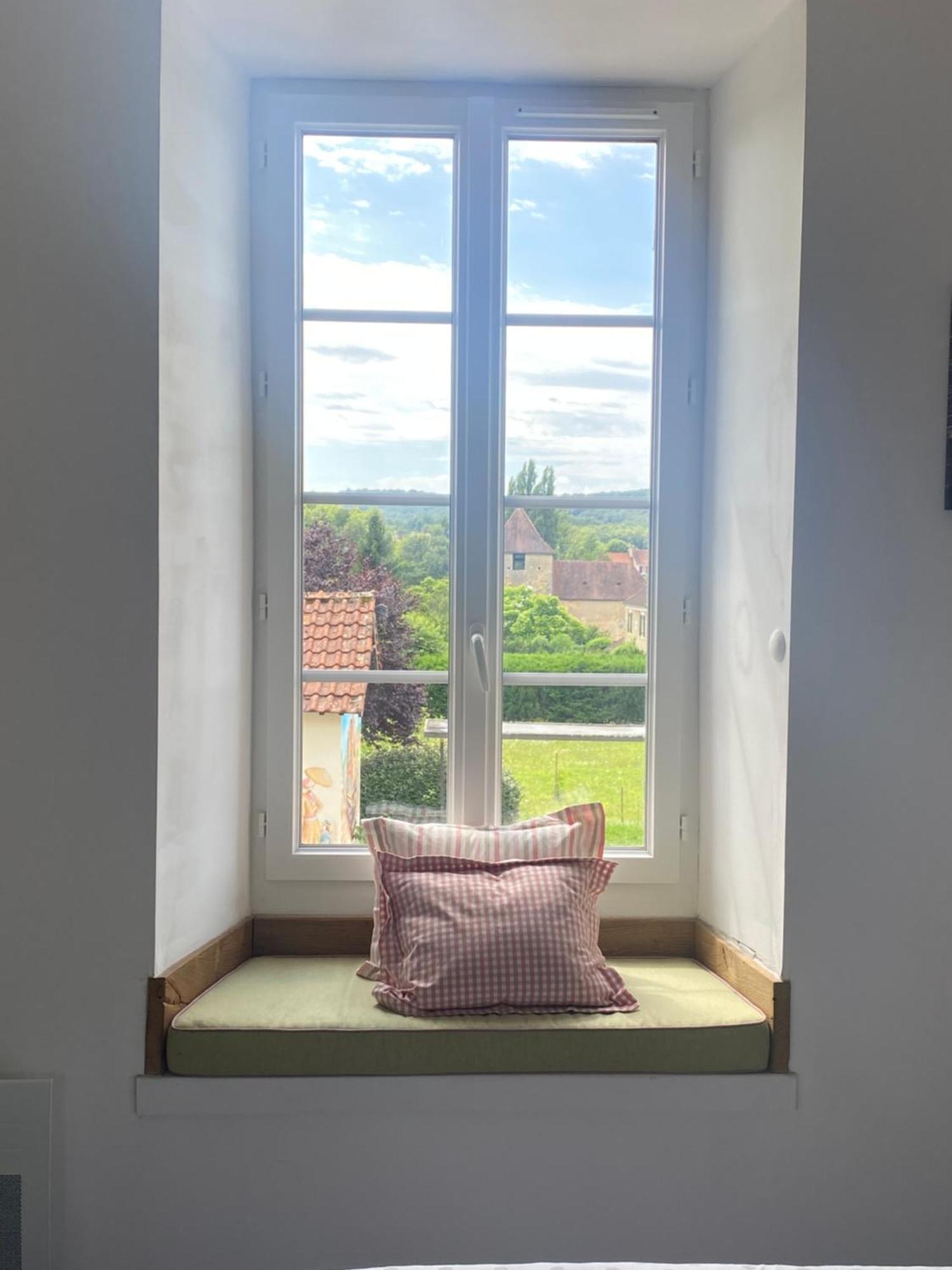 Saint-Martial-d'Albarede Ancien Relais De Poste The Old Post Office B&B 외부 사진